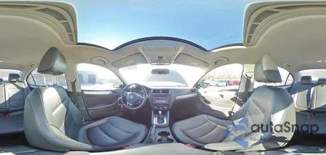 2014 Volkswagen Jetta 1.8T Se z USA, uszkodzony, nr VIN 3VWD17AJ2EM273523